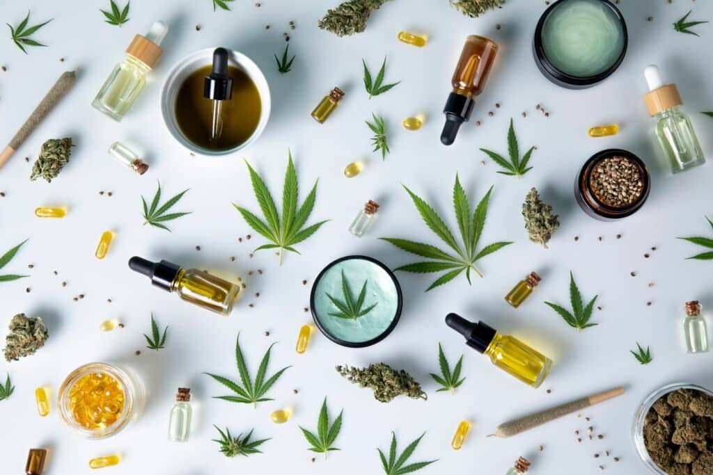 Cannabis,Hemp,Oil,Bottle,With,Hemp,Seeds,,Hemp,Leaf,,Cannabis